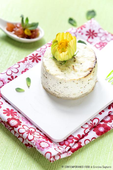 Ricotta al forno con fiori di zucca menta e peperoncino ricotta-al-forno-fiori-di-zucca-ricetta-light-facile-contemporaneo-food
