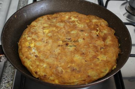 Frittata di patate e cipolla Frittata di patate e cipolla