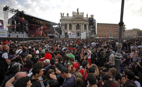 Concertone del Primo maggio con Gabbani, Bennato e Le Luci della Centrale Elettrica Concertone del Primo maggio con Gabbani, Bennato e Le Luci della Centrale Elettrica