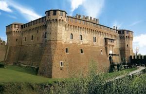Viaggio nei misteri dell’entroterra romagnolo IL CASTELLO DEGLI AMANTI PAOLO E FRANCESCA