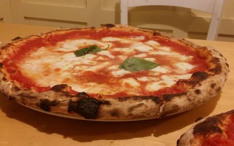 Pizza e Tata: un’altra pizza napoletana doc a Roma Pizza e Tata: un’altra pizza napoletana doc a Roma