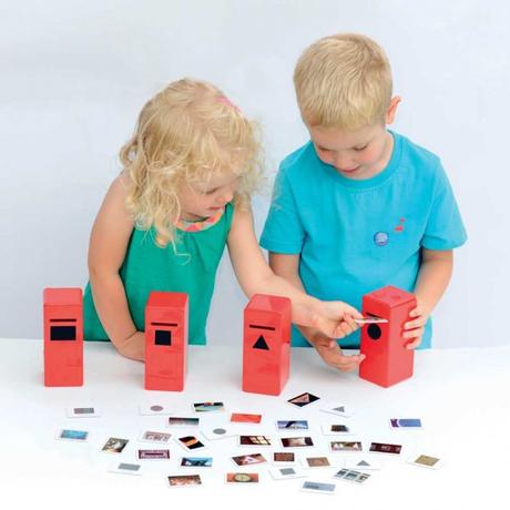 Laboratorio di logica per bambini in stile Montessori Laboratorio di logica per bambini in stile Montessori