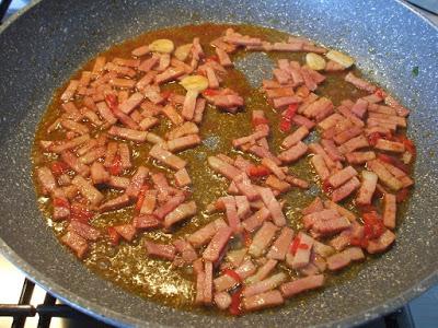 Spätzle verdi ovvero Gnocchetti Tirolesi in due versioni Spätzle verdi ovvero Gnocchetti Tirolesi in due versioni