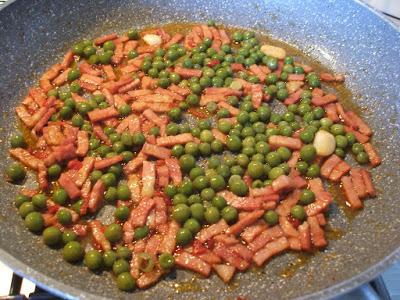 Spätzle verdi ovvero Gnocchetti Tirolesi in due versioni Spätzle verdi ovvero Gnocchetti Tirolesi in due versioni