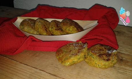 Mini hamburger di zucchine e carote Mini hamburger di zucchine e carote