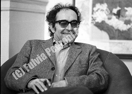 Sassi nello stagno di Luca Gorreri, l’appassionato documentario che ripercorre la storia del Festival di Salsomaggiore Sassi nello stagno di Luca Gorreri, l’appassionato documentario che ripercorre la storia del Festival di Salsomaggiore