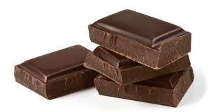 60 GRAMMI DI CIOCCOLATO A SETTIMANA FANNO BENE AL CUORE 60 GRAMMI DI CIOCCOLATO A SETTIMANA FANNO BENE AL CUORE