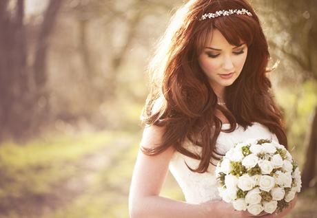 Makeupidee risponde: il trucco sposa sposa con bouquet