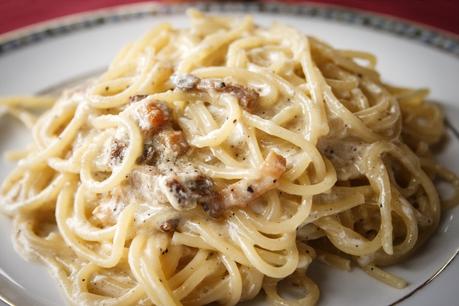 Spaghetti alla carbonara Spaghetti alla carbonara