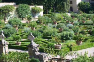 iTop: i 5 giardini più belli da vedere in Italia iTop: i 5 giardini più belli da vedere in Italia