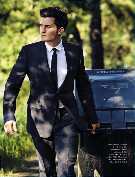 Orlando Bloom su GQ veste Gucci, Dolce&gabbana, Valentino e Dior Homme. Adattandosi, Orlando Bloom indossa uno sguardo tagliente da Dior Homme.