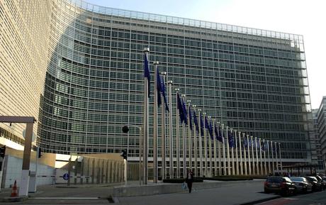Ue: “L’Italia resta maglia nera in Europa per la crescita” Ue: “L’Italia resta maglia nera in Europa per la crescita”