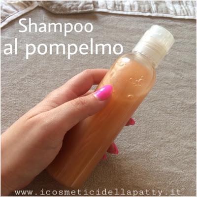 Shampoo fai da te sebonormalizzante al Pompelmo Shampoo fai da te sebonormalizzante al Pompelmo