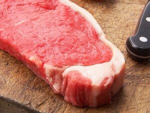 Carne rossa: consumo eccessivo responsabile di 9 malattie carne