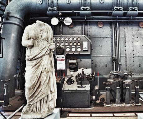 La Centrale Montemartini: quando l’archeologia industriale incontra l’archeologia classica La Centrale Montemartini: quando l’archeologia industriale incontra l’archeologia classica