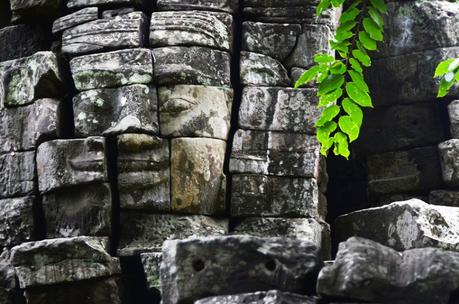 Viaggio in Cambogia alla ricerca dei templi perduti di Beng Mealea Viaggio in Cambogia alla ricerca dei templi perduti di Beng Mealea