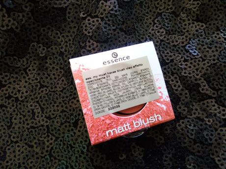 Essence MY MUST HAVES Essence MY MUST HAVES