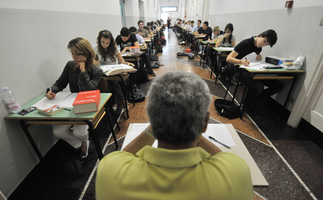 Maturità, proposta per una nuova sperimentazione: diploma in quattro anni Maturità, proposta per una nuova sperimentazione: diploma in quattro anni