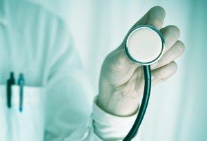 Sulle punizioni ai medici due pesi e due misure dottori-medicina