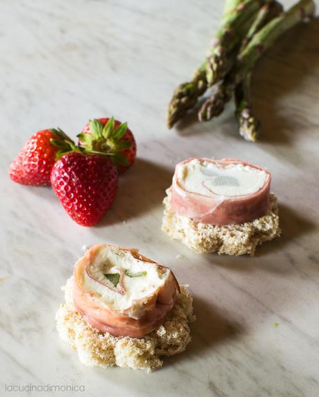 UN,DUE, TRE ROLLER CON SALUMI,CREMA DI FORMAGGIO E VERDURE UN,DUE, TRE ROLLER CON SALUMI,CREMA DI FORMAGGIO E VERDURE