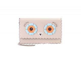 ll “nuovo” vecchio che avanza, le envelope bags / Ovvero il trend estivo delle borse a busta ll “nuovo” vecchio che avanza, le envelope bags / Ovvero il trend estivo delle borse a busta