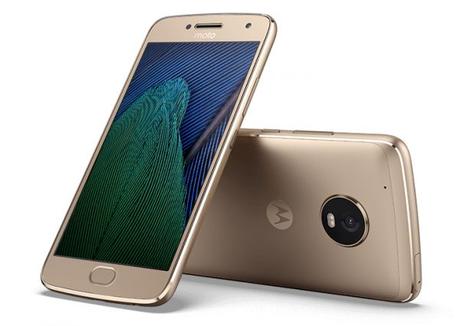 Camera test: Sony Xperia X vs Moto G5 Plus recensione lenovo moto g5 plus