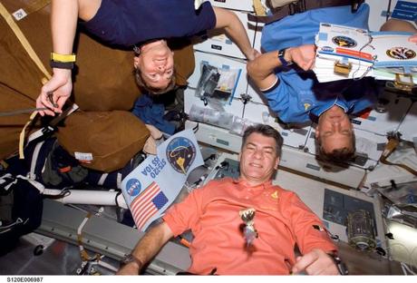DIECI ANNI DI GUSTO SPAZIALE DIECI ANNI DI GUSTO SPAZIALE