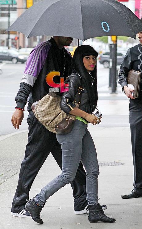 Nicki Minaj with Gucci & Louis Vuitton Handbags