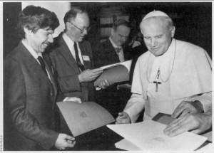 Quello che gli scienziati dicevano su Giovanni Paolo II…