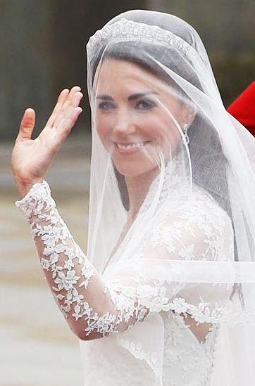 L'arrivo della sposa Kate Middleton, raffinata