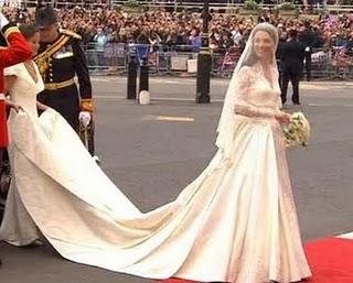 L'arrivo della sposa Kate Middleton, raffinata