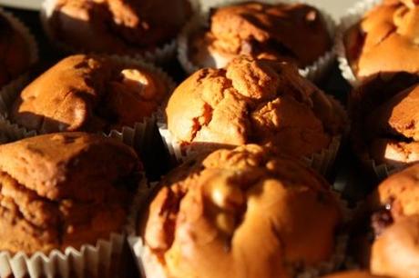 Muffin alle fragole e cioccolato al latte (recupero uova di pasqua)
