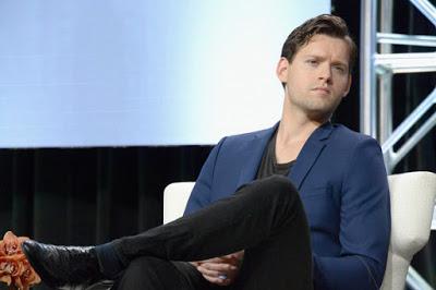 Luke Kleintank: the real hunk! Luke Kleintank: the real hunk!