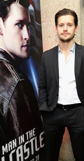 Luke Kleintank: the real hunk! Luke Kleintank: the real hunk!