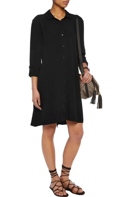 Cosa comprare con i saldi: un abito nero Cosa comprare con i saldi: un abito nero