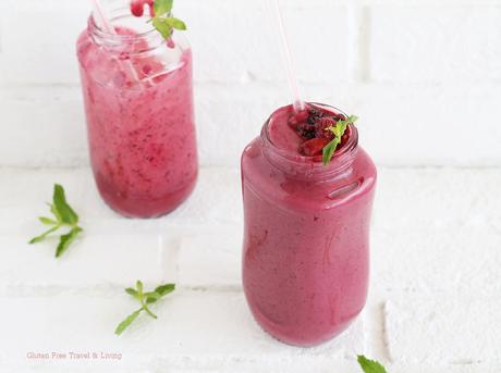 Frozen yogurt ai frutti di bosco - Gluten Free Travel and Living Frozen yogurt ai frutti di bosco - Gluten Free Travel and Living