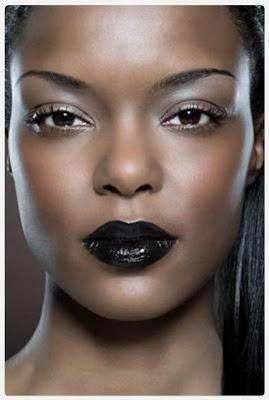 Trucco pelle nera: perchè se ne parla poco? Trucco pelle nera: perchè se ne parla poco?