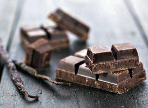 Cioccolato fondente: ecco perché fa bene anche al cervello cioccolato fondente