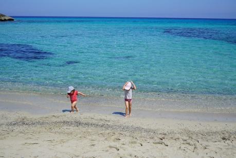 Dove andare in Sardegna con i bambini: 5 itinerari per famiglie Dove andare in Sardegna con i bambini: 5 itinerari per famiglie