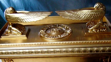 L’arca dell’alleanza e il suo mistero L’arca dell’alleanza e il suo mistero