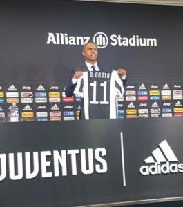 Juventus, Douglas Costa si presenta:”Appena c’è stata l’opportunità di trasferirmi l’ho colta al volo” Juventus, Douglas Costa si presenta:”Appena c’è stata l’opportunità di trasferirmi l’ho colta al volo”