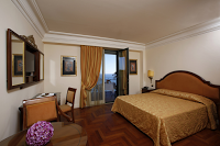 Grand Hotel San Pietro: Protagonista al Taomoda 2017 Grand Hotel San Pietro: Protagonista al Taomoda 2017