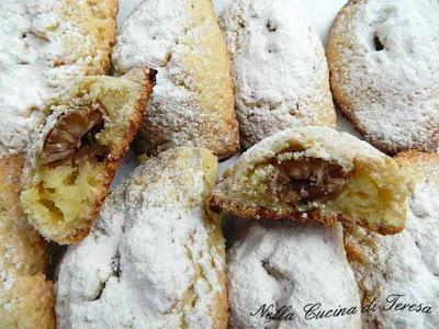 FAGOTTINI CREMA E CASTAGNE FAGOTTINI CREMA E CASTAGNE