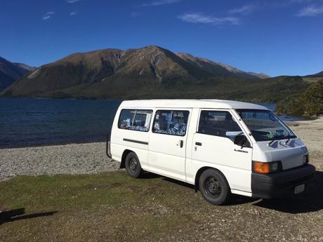 Vivere e viaggiare in un van: la mia esperienza con OJ Vivere e viaggiare in un van: la mia esperienza con OJ