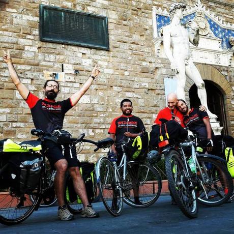 RiCiclabili: in bici da Firenze a San Pietroburgo RiCiclabili: in bici da Firenze a San Pietroburgo