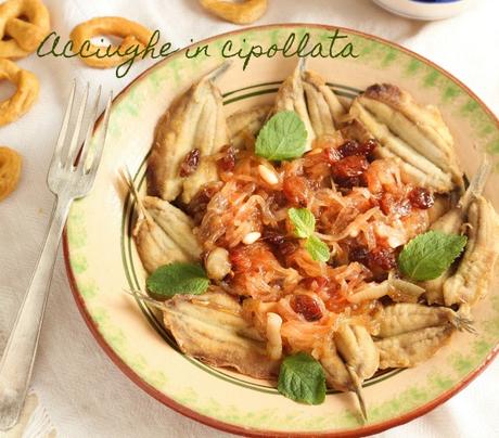 Alici in cipollata: l'acciuga, pesce