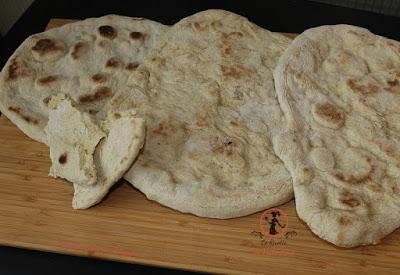 Pane in padella senza lievito di birra, veloce e senza il calore del forno! Pane in padella senza lievito di birra, veloce e senza il calore del forno!