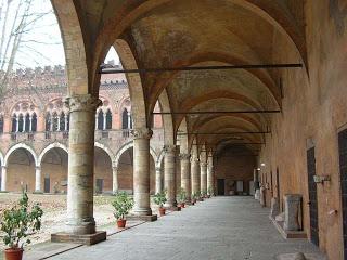 PAVIA. Una strategia per la città con i progetti degli studenti di architettura in mostra al Castello. PAVIA. Una strategia per la città con i progetti degli studenti di architettura in mostra al Castello.