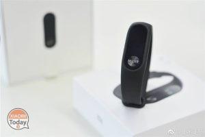 Per il lancio di MIUI 9 Xiaomi presenta una Mi Band 2 personalizzata Mi Band 2