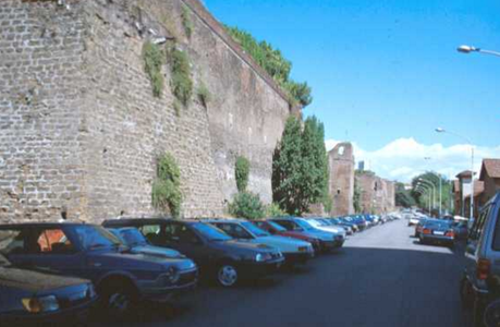 Via Taranto, La Spezia e Castrense. Quello che ci piace e quello che non ci piace Via Taranto, La Spezia e Castrense. Quello che ci piace e quello che non ci piace